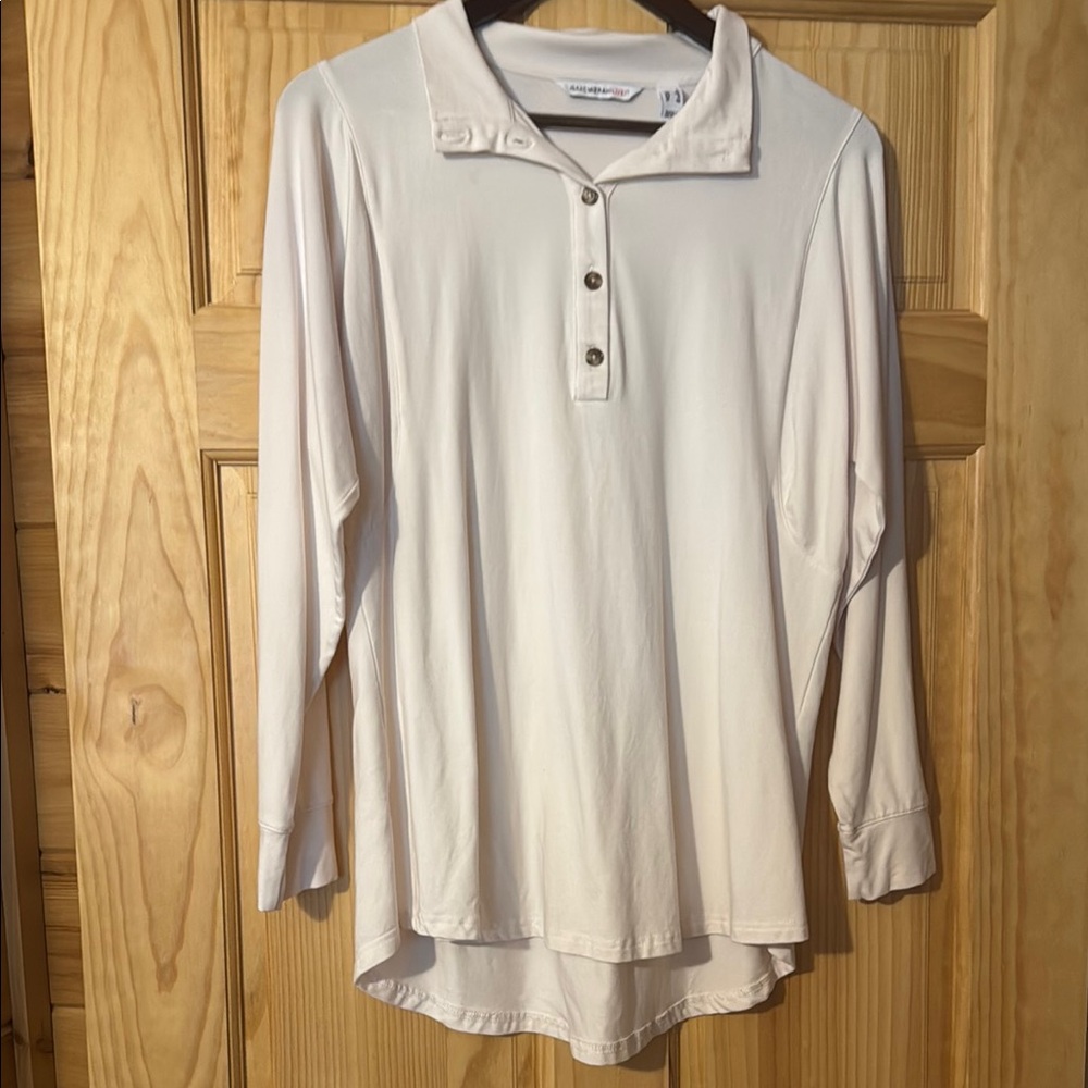 Women's White Long Sleeve Top